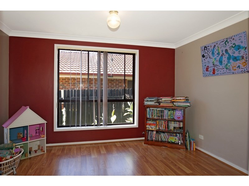 126 Jasmine Drive, Bomaderry NSW 2541