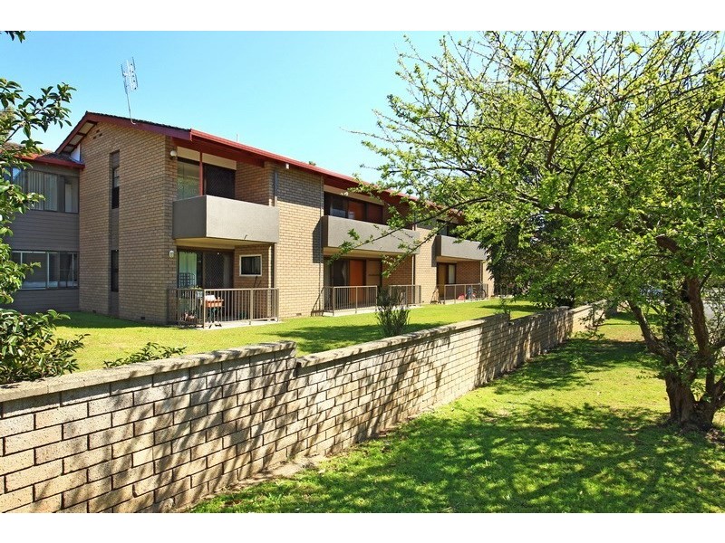 104 Douglas Street, Nowra NSW 2541