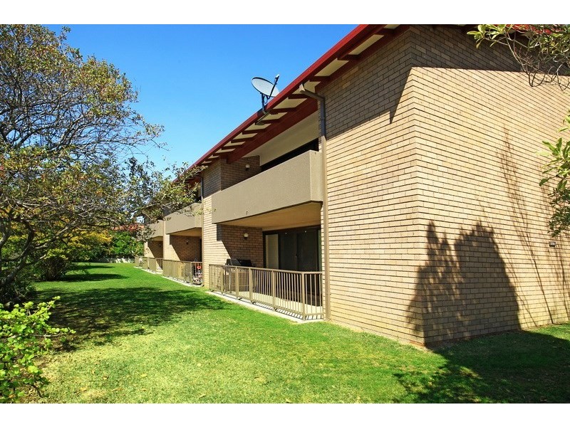 104 Douglas Street, Nowra NSW 2541