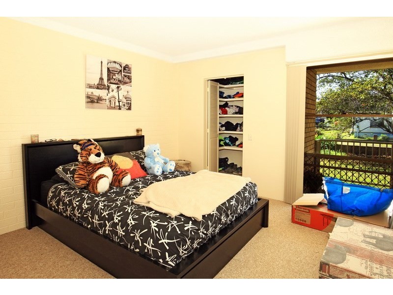 104 Douglas Street, Nowra NSW 2541