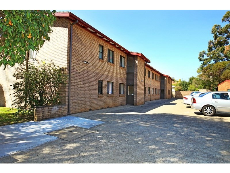 104 Douglas Street, Nowra NSW 2541