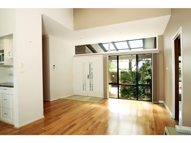 22 Lyrebird Drive, Nowra NSW 2541