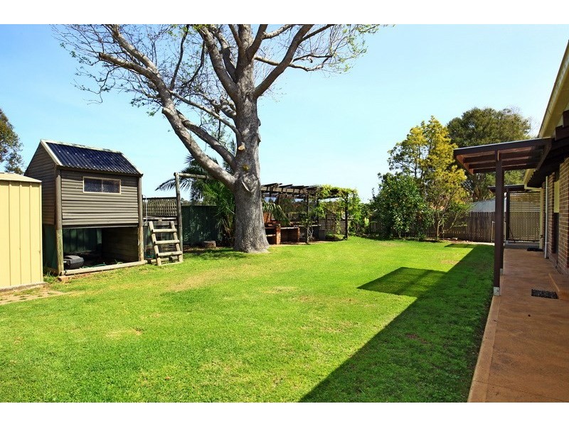 22 Lyrebird Drive, Nowra NSW 2541