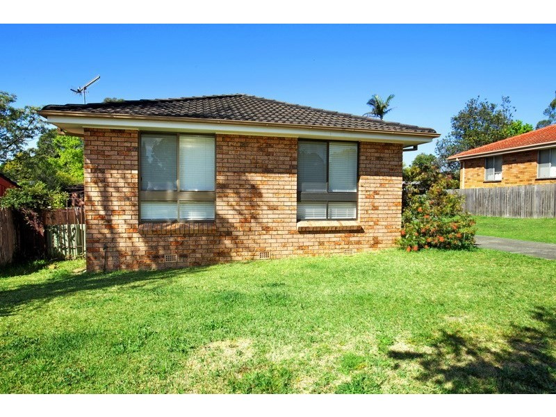 27 Monk Crescent, Bomaderry NSW 2541