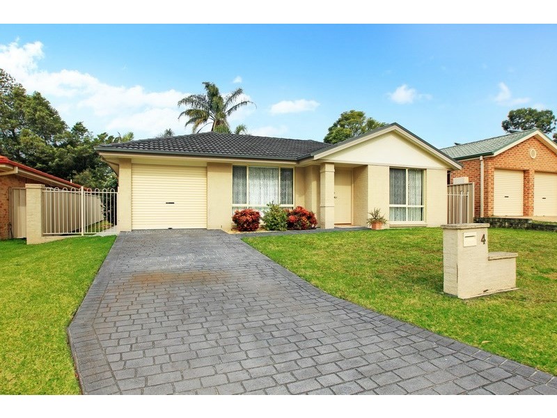 4 Mahogany Place, North Nowra NSW 2541
