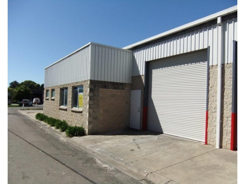 2/180A Princes Highway, South Nowra NSW 2541