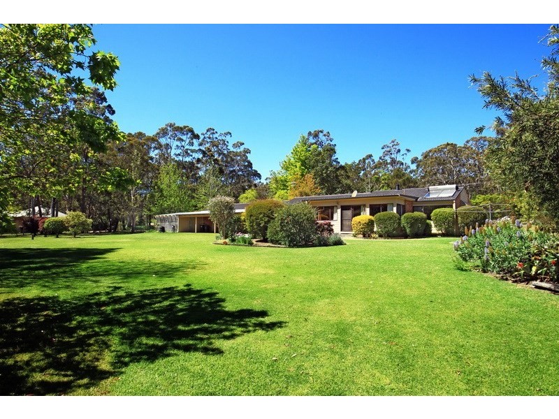 19 West Cambewarra Road, North Nowra NSW 2541