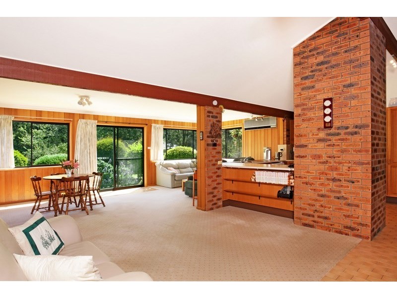 19 West Cambewarra Road, North Nowra NSW 2541