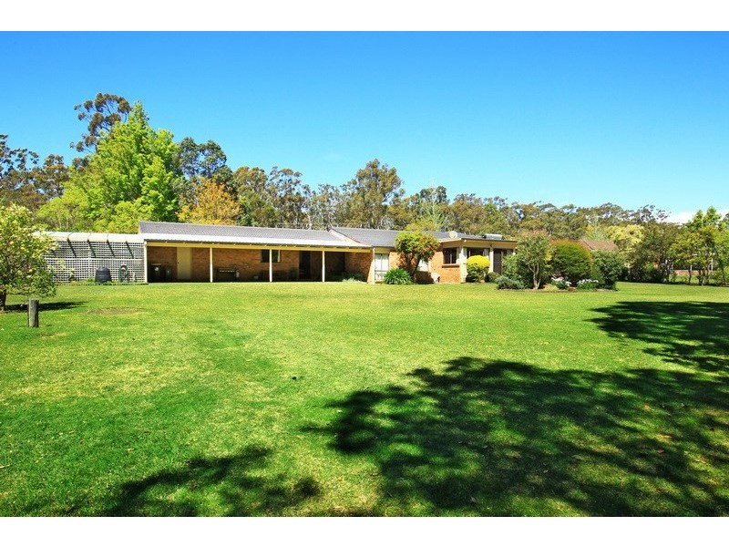 19 West Cambewarra Road, North Nowra NSW 2541