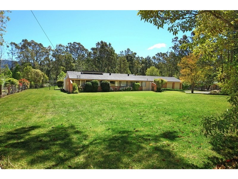 19 West Cambewarra Road, North Nowra NSW 2541