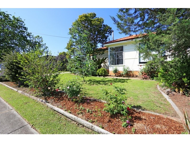 24 Morton Parade, Nowra NSW 2541