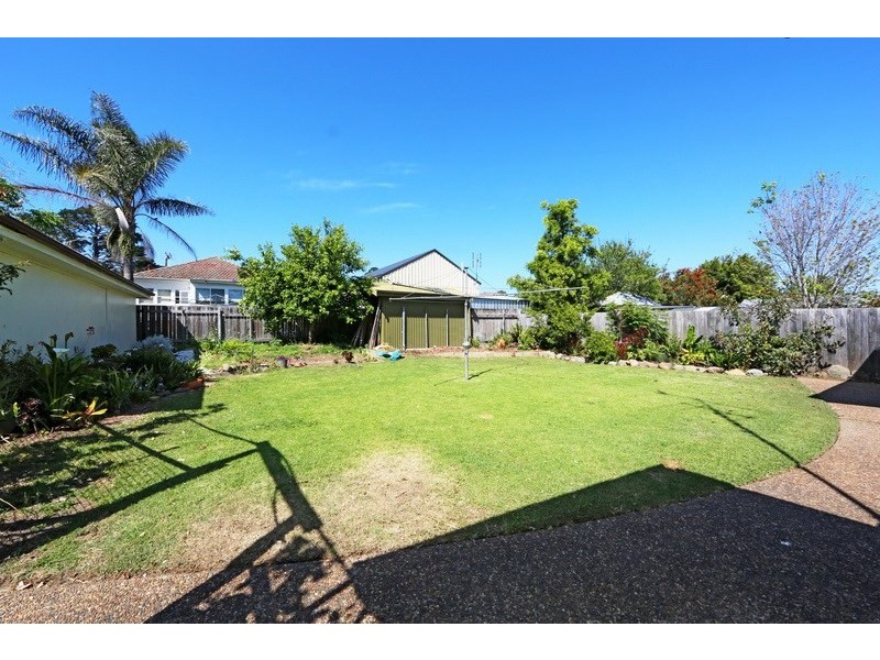 24 Morton Parade, Nowra NSW 2541