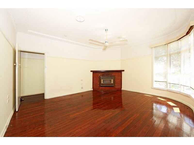 24 Morton Parade, Nowra NSW 2541