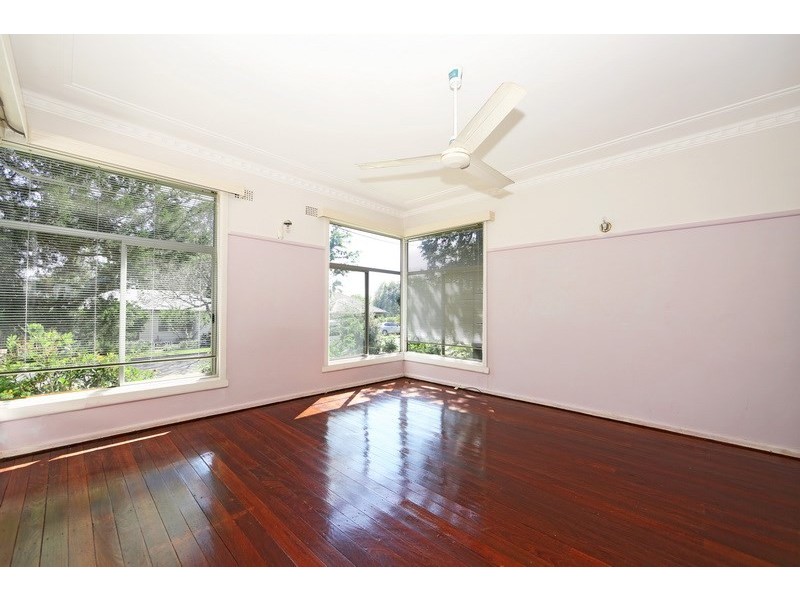 24 Morton Parade, Nowra NSW 2541