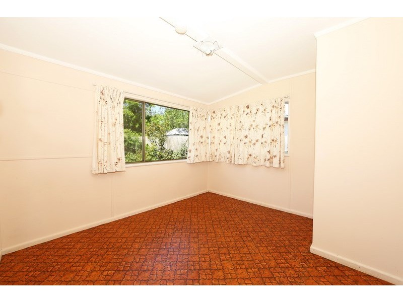 24 Morton Parade, Nowra NSW 2541