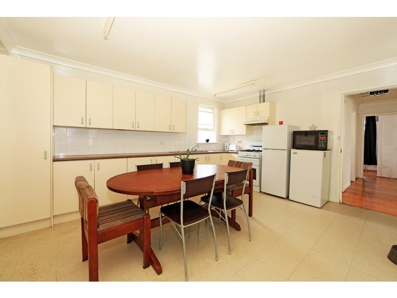 23 Quiberon Street, Nowra NSW 2541