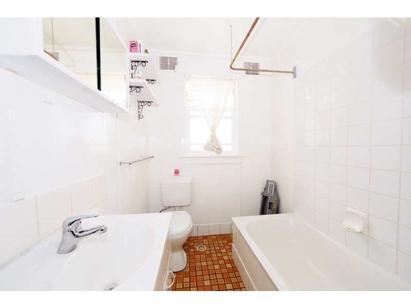 23 Quiberon Street, Nowra NSW 2541