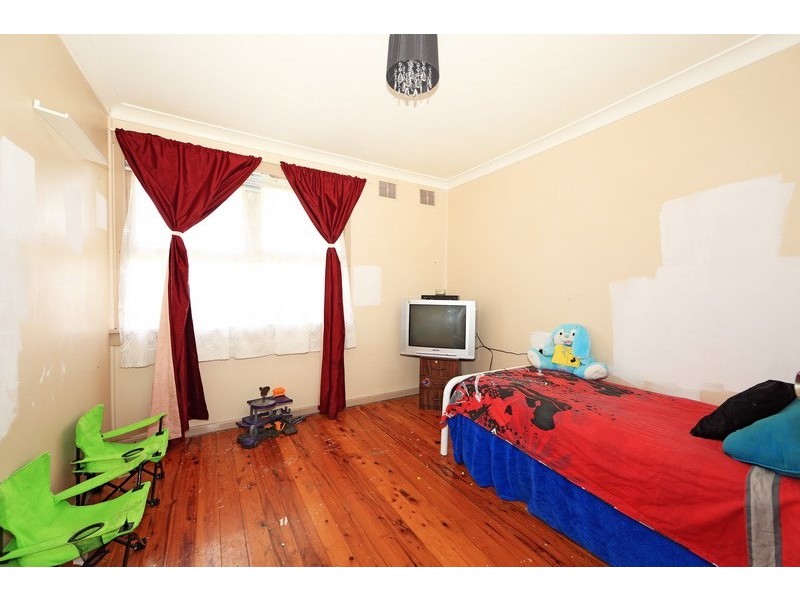 23 Quiberon Street, Nowra NSW 2541