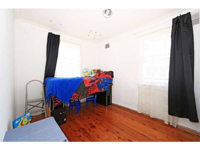 23 Quiberon Street, Nowra NSW 2541
