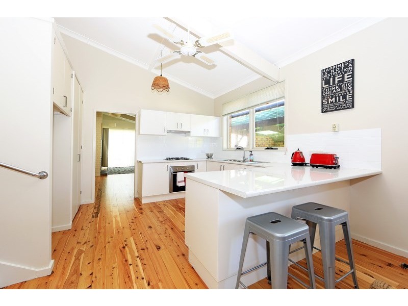 3 Albatross Road, Nowra NSW 2541