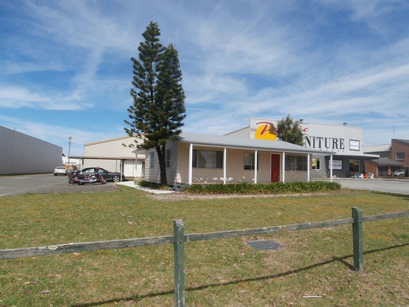 182 Princes Highway, South Nowra NSW 2541