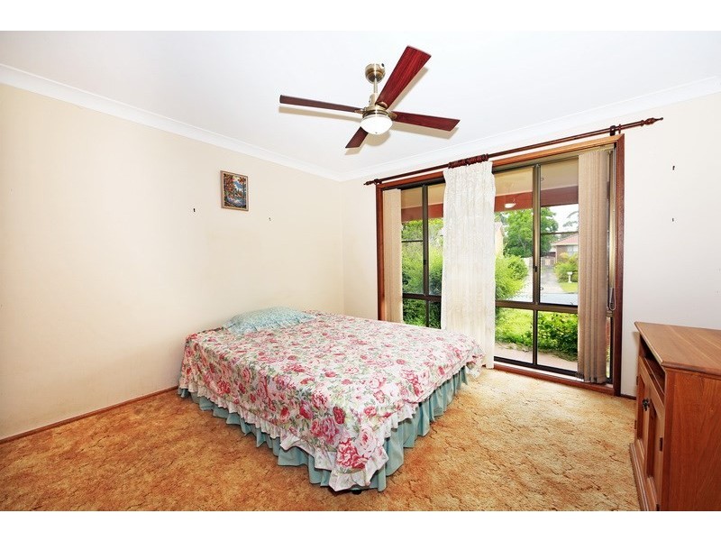 6 Clarke Avenue, North Nowra NSW 2541