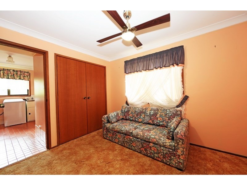 6 Clarke Avenue, North Nowra NSW 2541