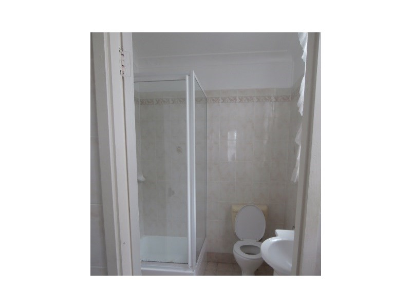 7 Elizabeth Avenue, Nowra NSW 2541