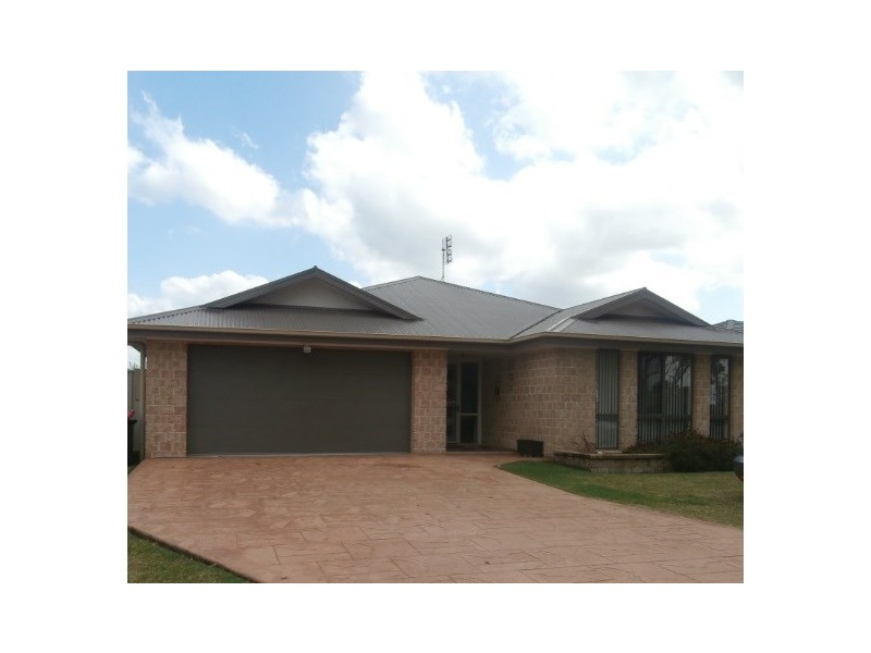 76 Worrigee Road, Worrigee NSW 2540