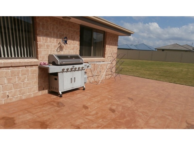 76 Worrigee Road, Worrigee NSW 2540