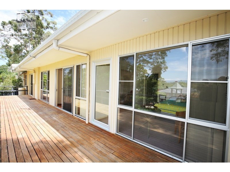 60 Walsh Crescent, North Nowra NSW 2541