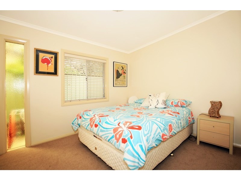 60 Walsh Crescent, North Nowra NSW 2541