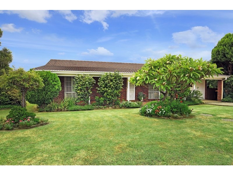 17 Penrose Drive, Bomaderry NSW 2541