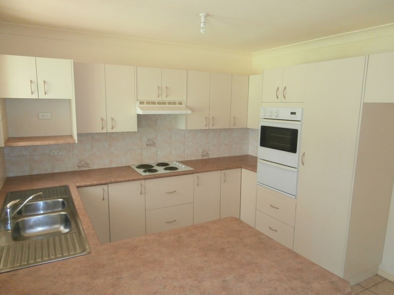 17 Asteria Street, Worrigee NSW 2540