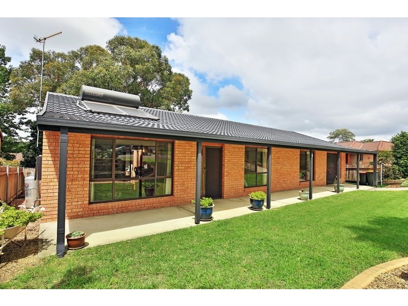 8 Tindall Close, North Nowra NSW 2541