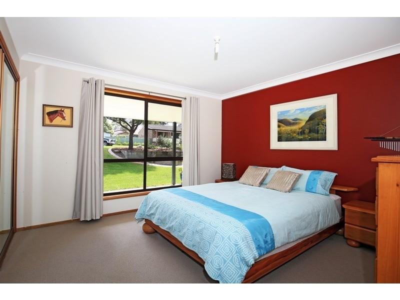 8 Tindall Close, North Nowra NSW 2541