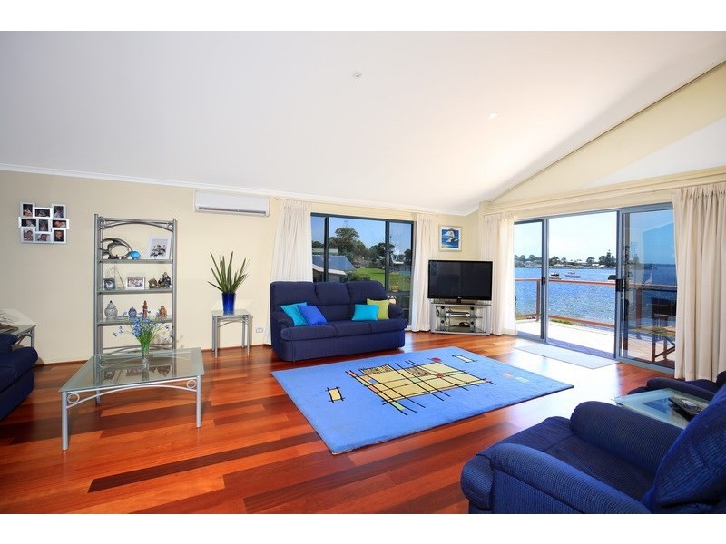 44 Haiser Road, Greenwell Point NSW 2540