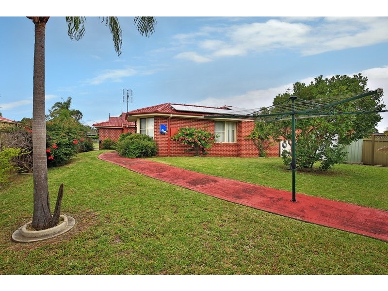 9 Robinia Way, Worrigee NSW 2540