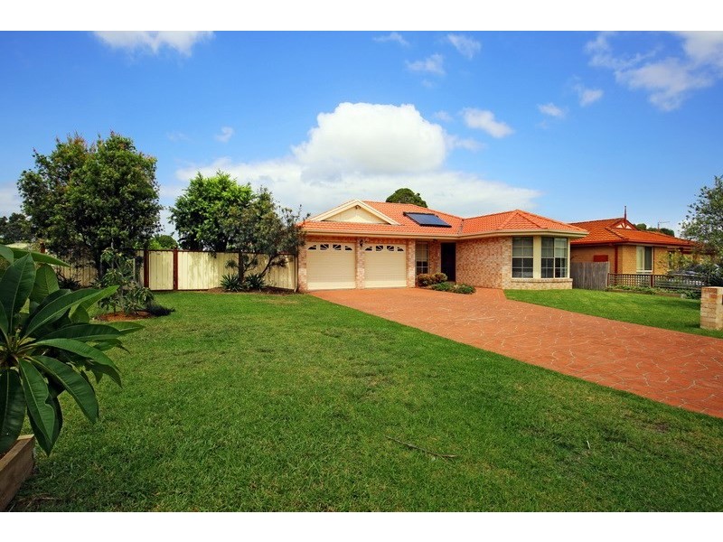 10 Almond Grove, Worrigee NSW 2540
