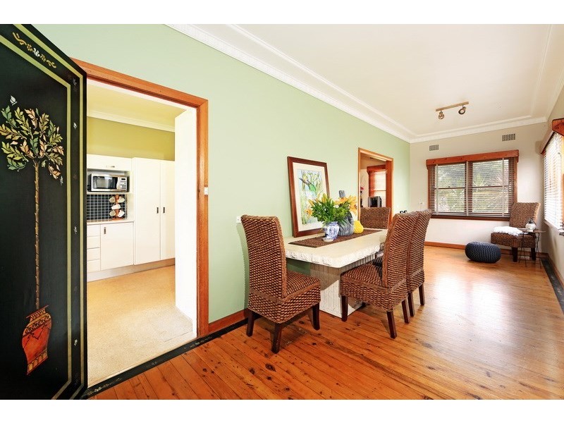 30 Cambewarra Road, Bomaderry NSW 2541