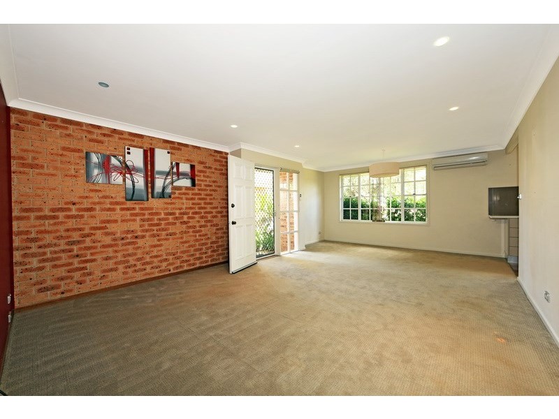 2/70 Page Avenue, North Nowra NSW 2541