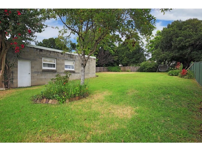 143 Meroo Road, Bomaderry NSW 2541