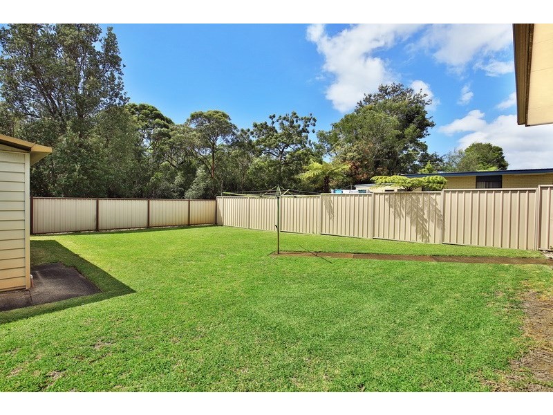 10 McLay Avenue, Shoalhaven Heads NSW 2535