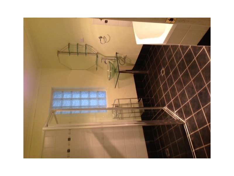 3 Bindon Close, Bomaderry NSW 2541