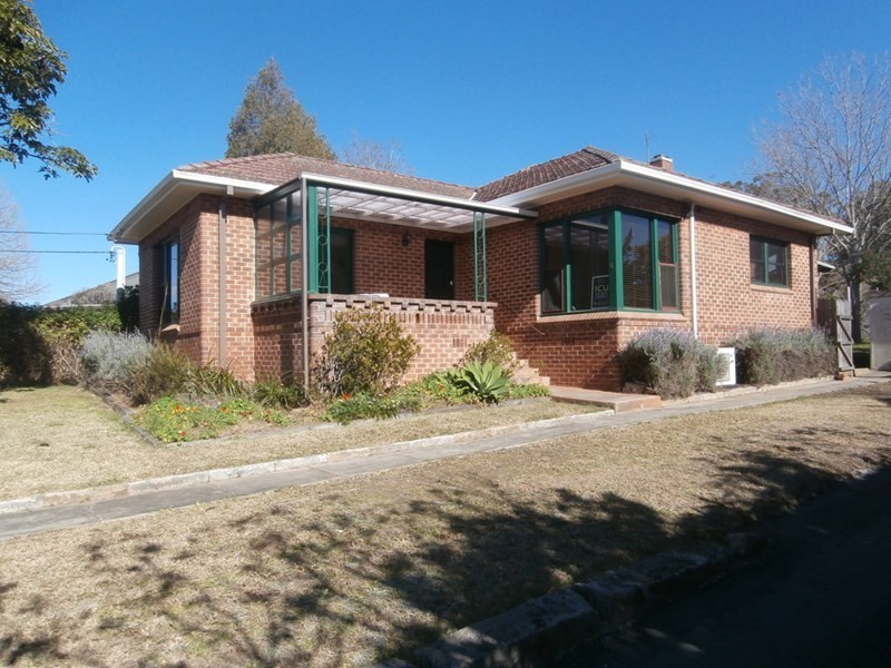 41 West Street, Nowra NSW 2541