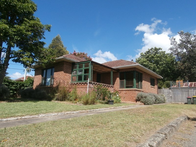 41 West Street, Nowra NSW 2541