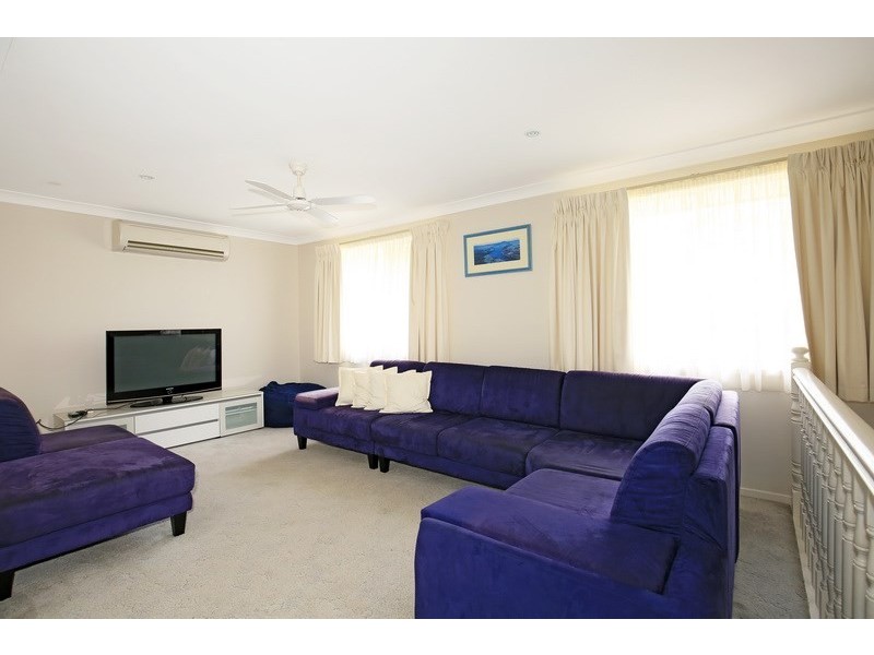 14 Elvin Drive, Bomaderry NSW 2541