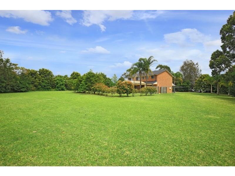 14 Elvin Drive, Bomaderry NSW 2541