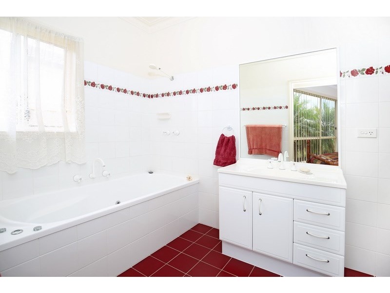 19 Golden Grove, Worrigee NSW 2540