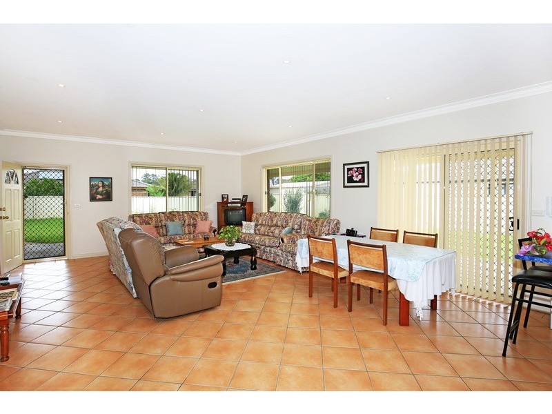 19 Golden Grove, Worrigee NSW 2540